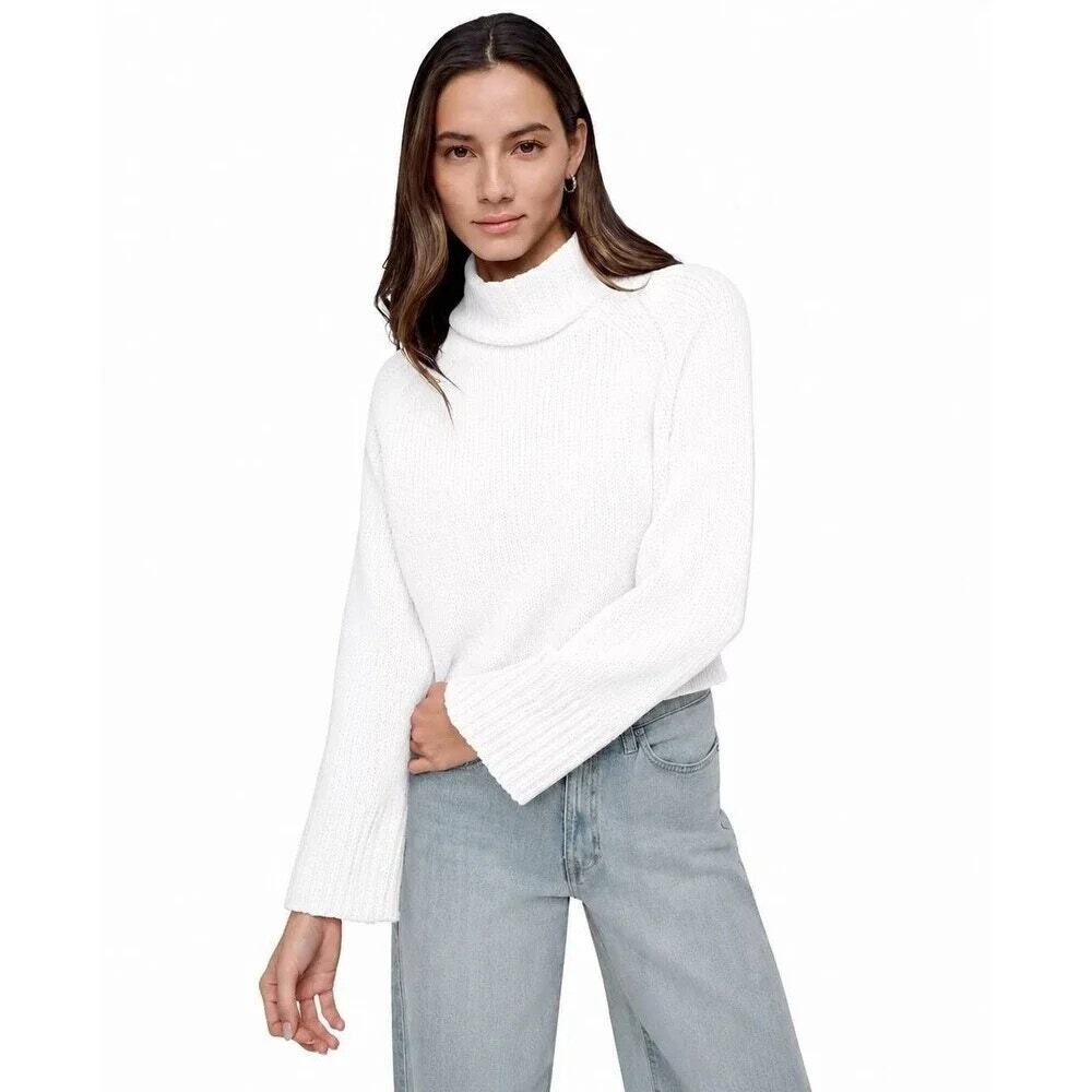 DKNY Jeans Women's Cropped Mock Neck Chenille Sweater in White